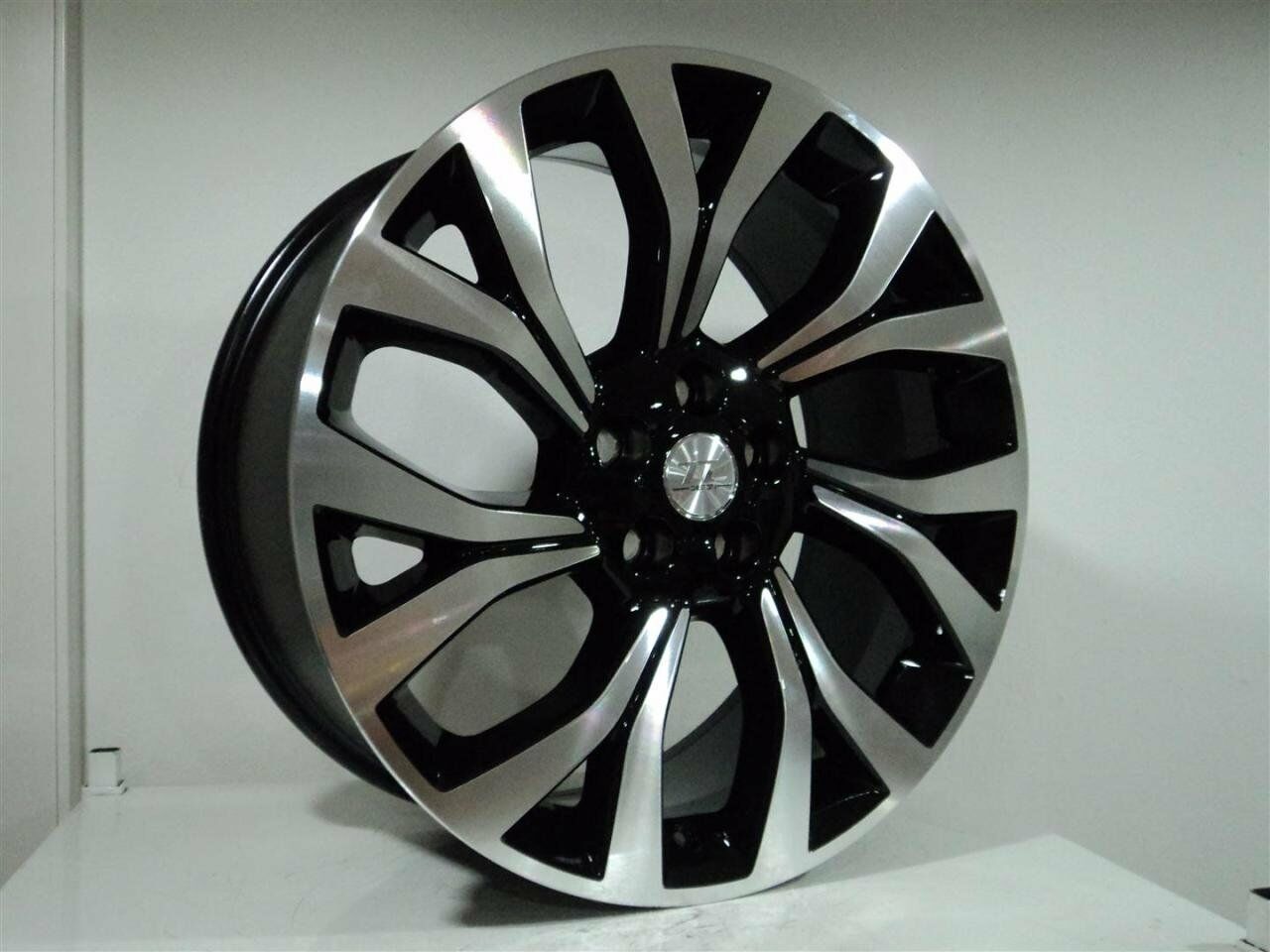 TL 7159 9.5x21inç 5x120 BLACK MACHİNED XL Replika Çelik Jant