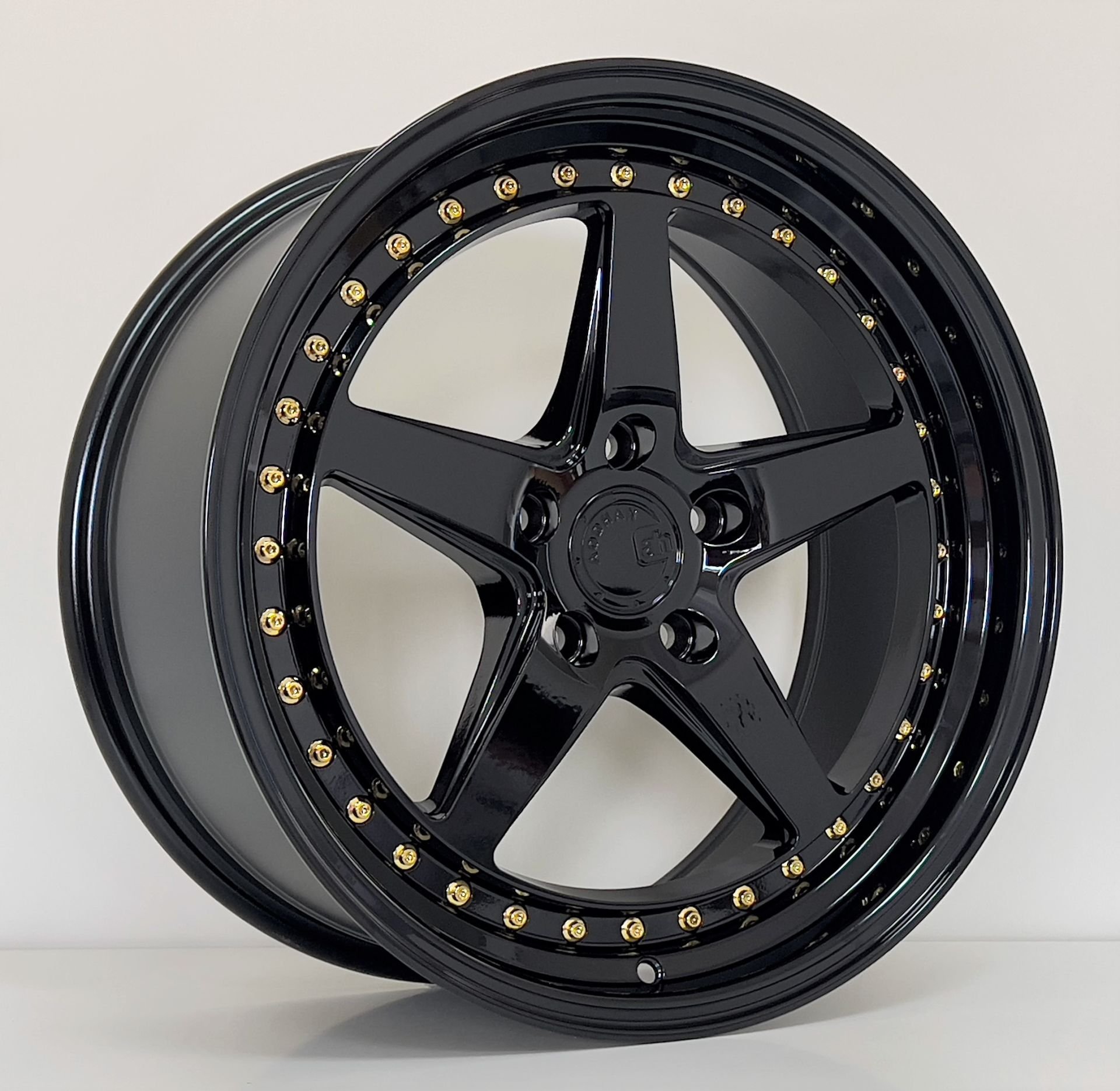 SLK 1749 8.5X18İNÇ  5X114.3 ET35 73.1 GLOSS BLACK + GOLD RIVETS ÇELİK JANT