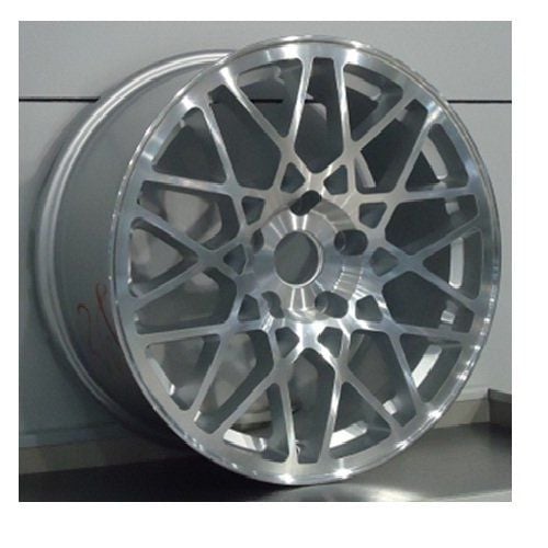 Powcan BK 685 8X18inç 5X100 SİLVER MACHİNED ÇELİK JANT