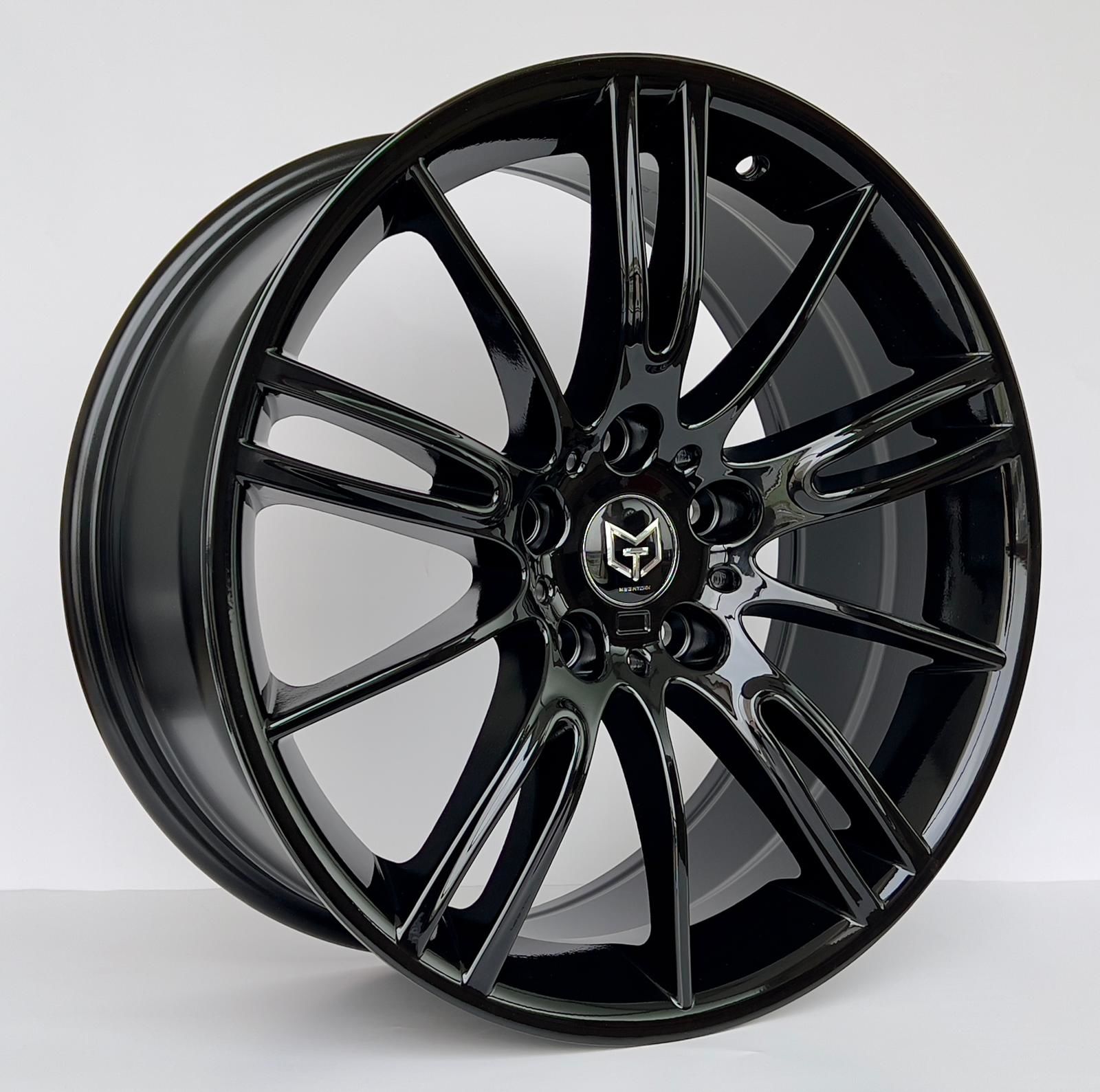 TORKD 6802  8X18inç 5X120 ET35 72.56 BLACK XL ÇELİK JANT