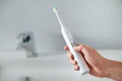 Philips Sonicare ProtectorClean 6500 Şarjlı Elektrikli Diş Fırçası - Beyaz
