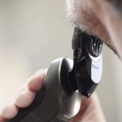 Philips Norelco Serisi 6000 Erkekler için Elektrikli Tıraş Makinesi