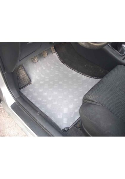 Toyota Corolla Terra Hb 2004 Floor Mat 241404105