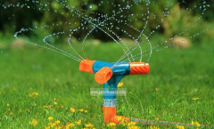 Garden Irrigation Turbo Triple Sprinkler