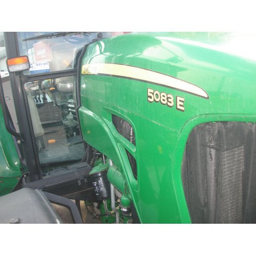 John Deere 5083 E Traktör Paspas