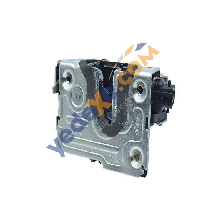 DACİA DUSTER SANDERO Sol Arka Kapı Kilidi 825030283R 825031709R