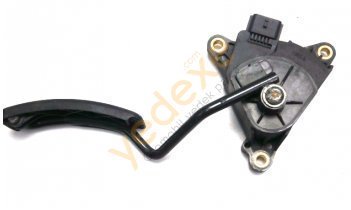 SCENİC II Gaz Pedalı Regülatörsüz 8200159645