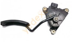 SCENİC II Gaz Pedalı Regülatörsüz 8200159645