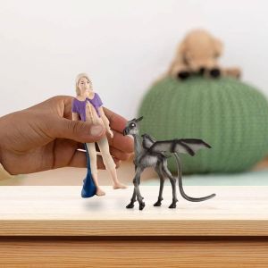 42636 Schleich - Luna Lovegood ve Baby Thestral - Harry Potter Serisi +3 yaş