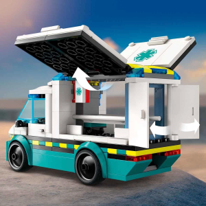 LEGO City Acil Yardım Ambulansı 60451