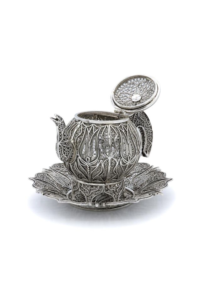 Telkari İşlemeli Dekoratif Gümüş Çaydanlık 020
