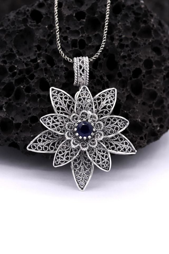 Kök Safir Taşlı Telkari Gümüş Kolye 437