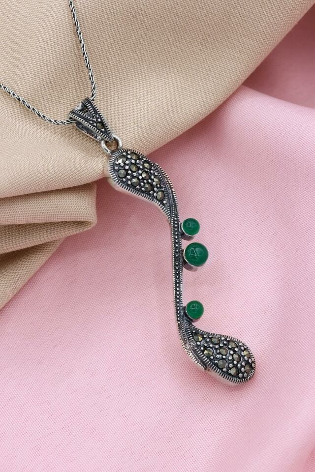 Yeşil Akik Taşlı Markazit Gümüş Kolye 104