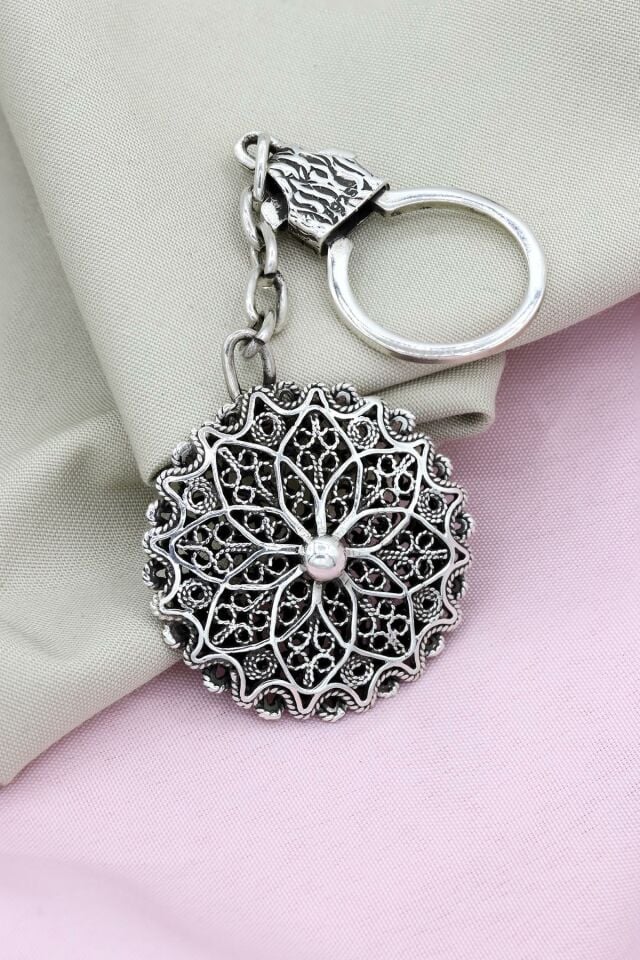 Telkari İşlemeli Gümüş Anahtarlık 042
