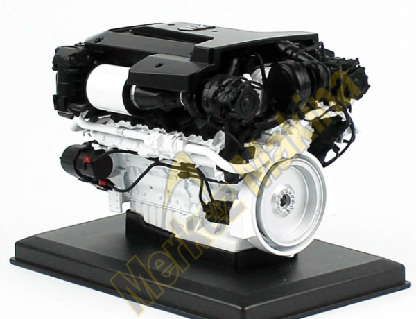 85707 1/12 Ölçek CAT32B GEMİ MOTORU