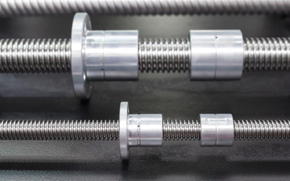 TR 20x4mm Sağ Trapez Vidalı Mil