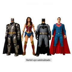 DCC00000 BATMAN VS SUPERMAN 50CM FİGÜR BF