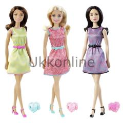 Manken Barbie Bebek