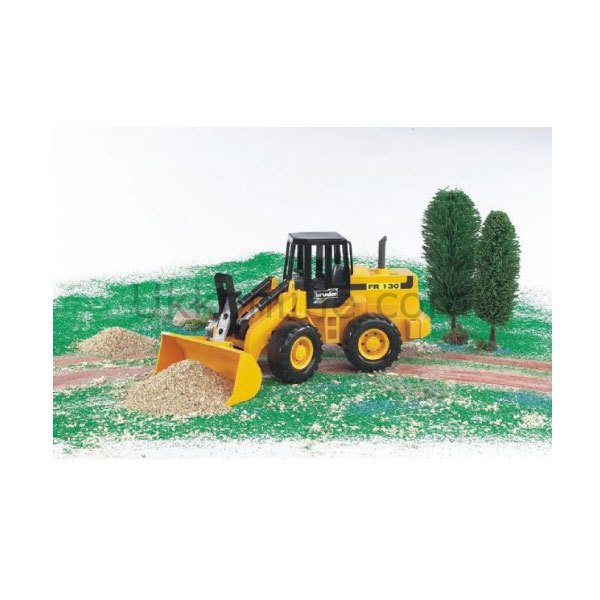 BR02425 FR130 KEPÇE ÖN ve ARKA YÜKLEYİCİLİ