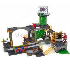 DMX55 SEWER LAIR TMNT/Mega Bloks