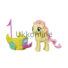 Hasbro B9159 Pony Figür ve Balo Arabası