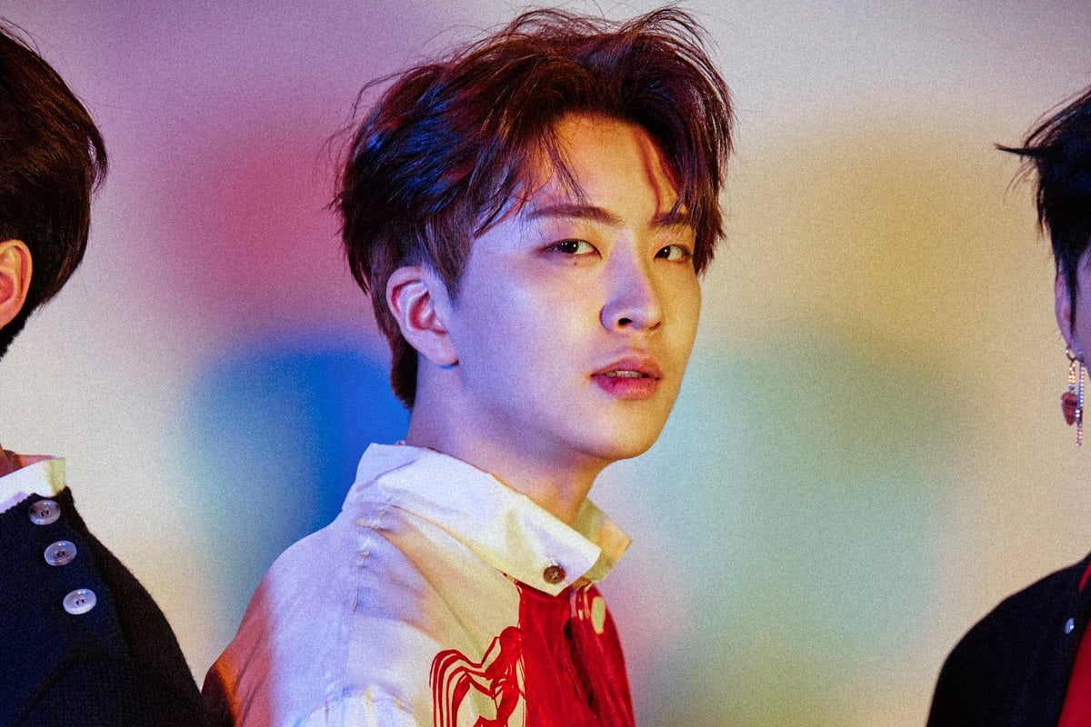 GOT7 YOUNGJAE ''EYES ON YOU'' POSTERLERİ