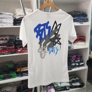 BTS '' Kaos'' T-Shirt