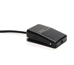 Emas PDM1-1 - MİNİ PEDAL 1M KABLOLU