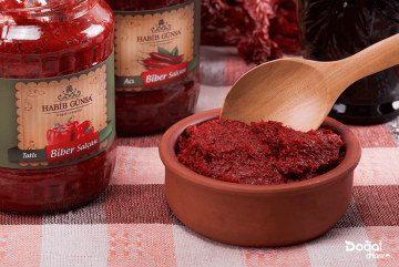 HABİB GÜNSA TATLI BİBER SALÇASI 800GR görseli.