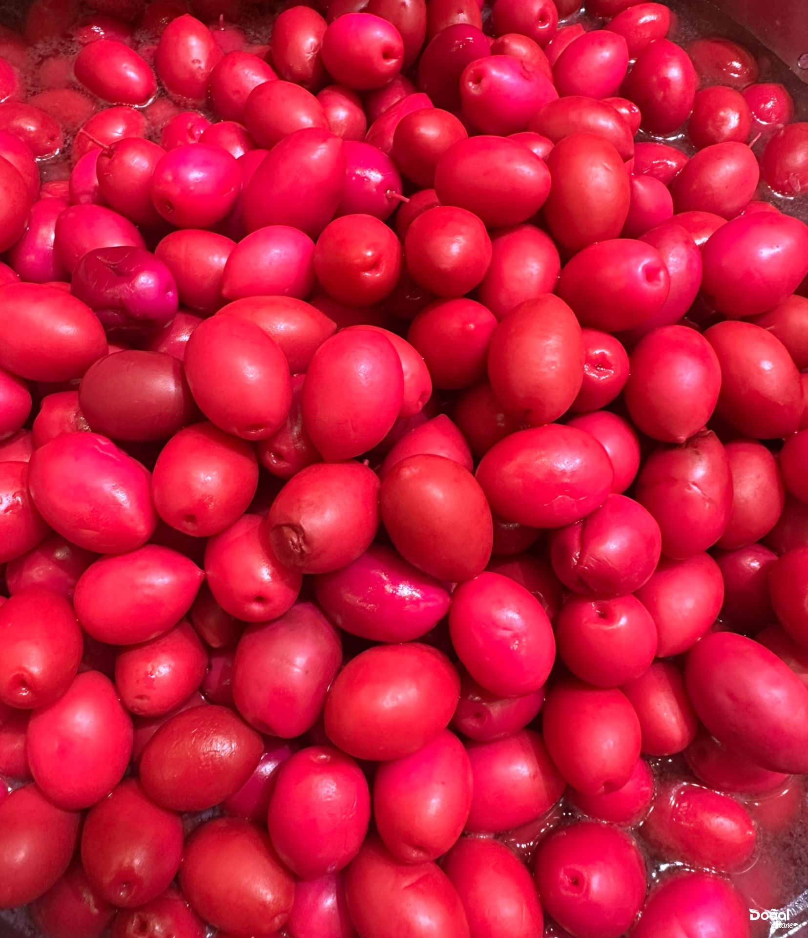 Pancarlı kalamata zeytin