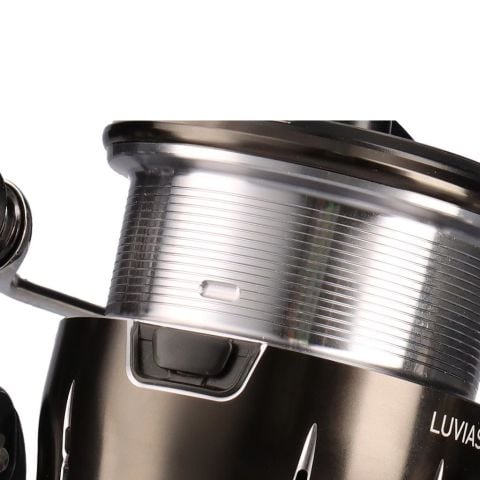 Daiwa Luvias 24 LT 2000S P Spin / LRF Olta Makinesi