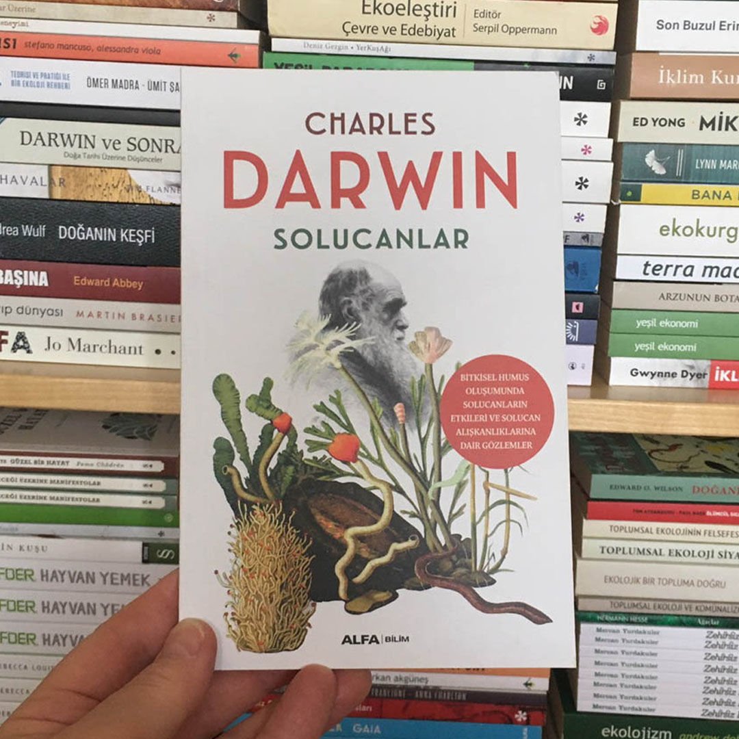 CHARLES DARWIN