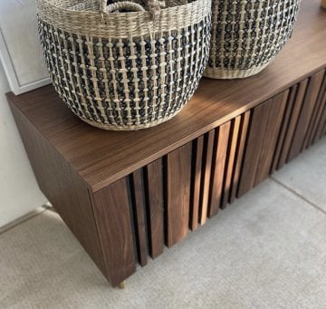 STRIPES TV UNIT II