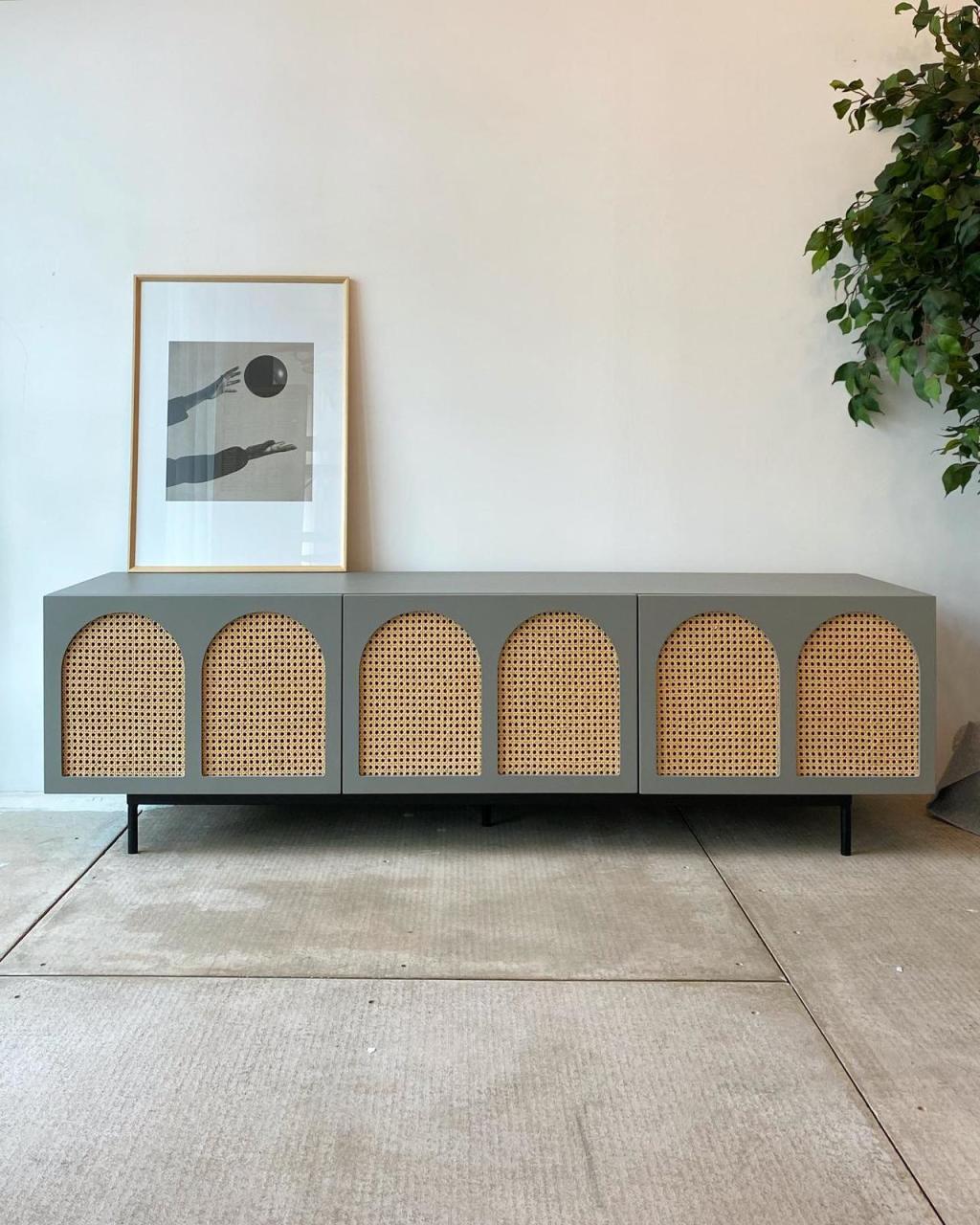 CUBBE TV UNIT