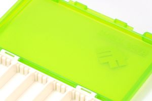 Thirty34Four Freely Slim Case-L Clear Green Silikon Kutusu