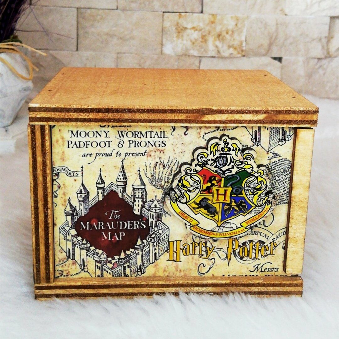 HARRY POTTER MODEL 1 AHŞAP KUTULU KUPA