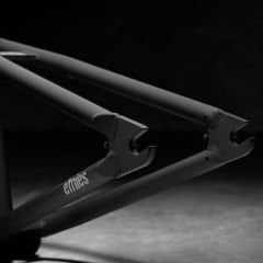 Kink Williams X Etnies Kadro-Frame Matt Golden Graphite