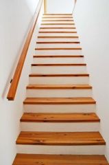 Merdiven Çam Küpeşte 8 lik 7*4cm