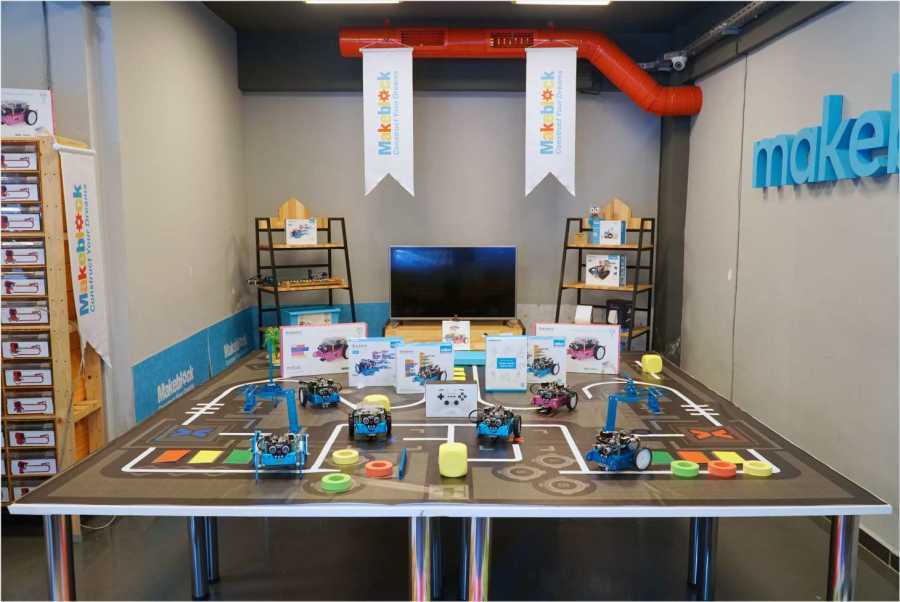 İlkokul ve Ortaokul mBot Robotik Laboratuarı Seti 12+1 Kişilik Maker Laboratuarı