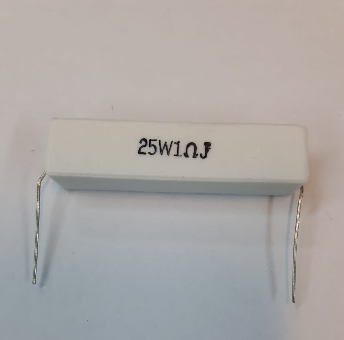 1R 25W
