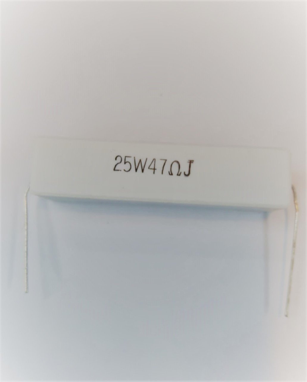 47R 25W