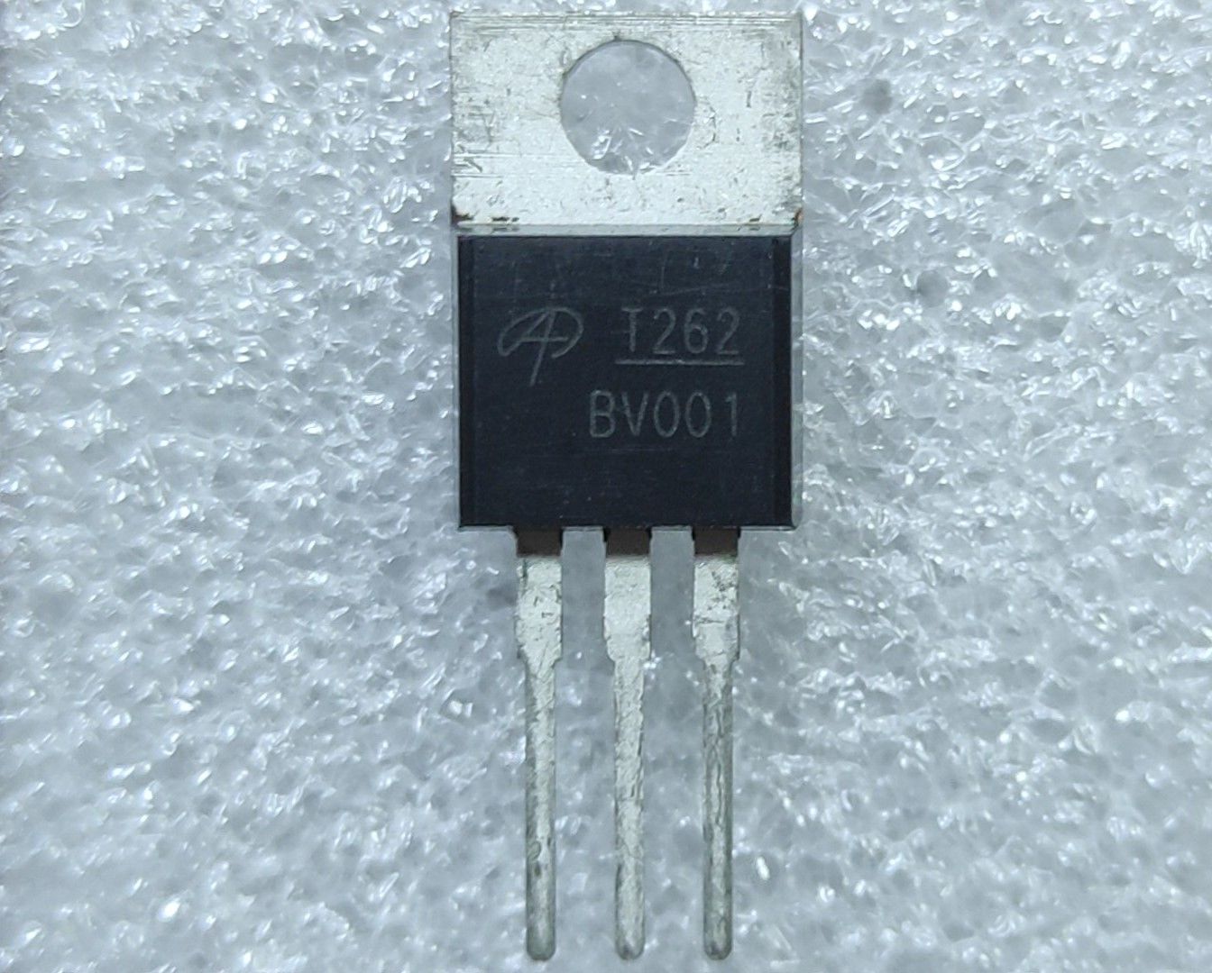 T262L (AOT262L 140A 60V TO220 N-CH MOSFET)