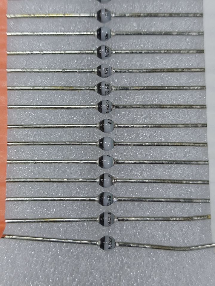 BY228   Standard Avalanche Sinterglass Diod
