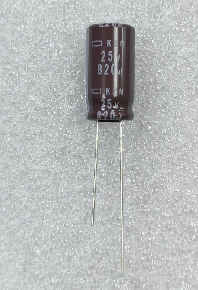 820UF 25V 10X20 105C