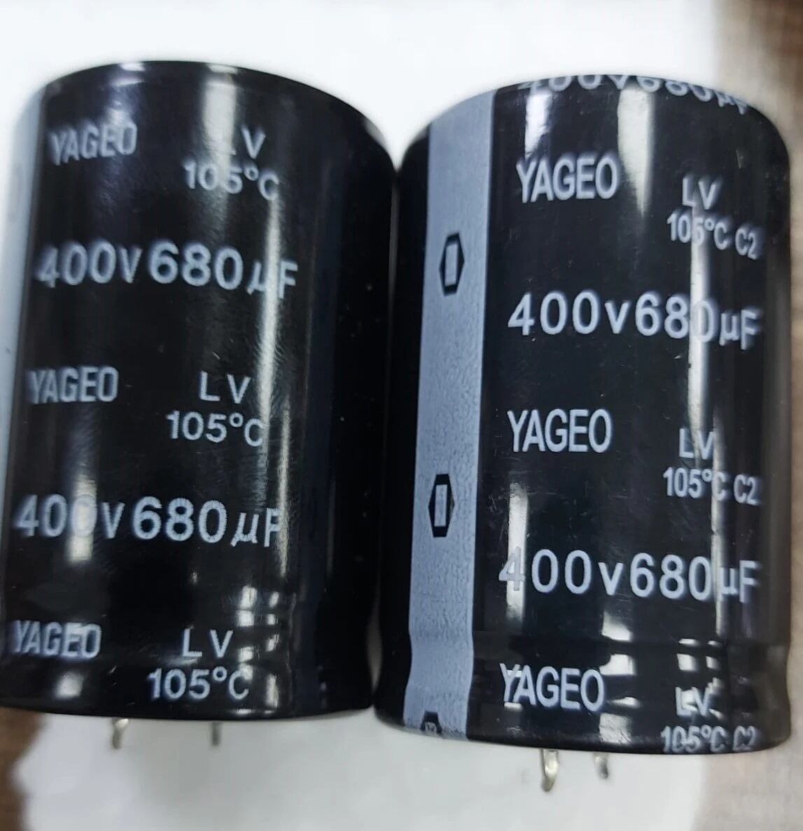 680UF 400V