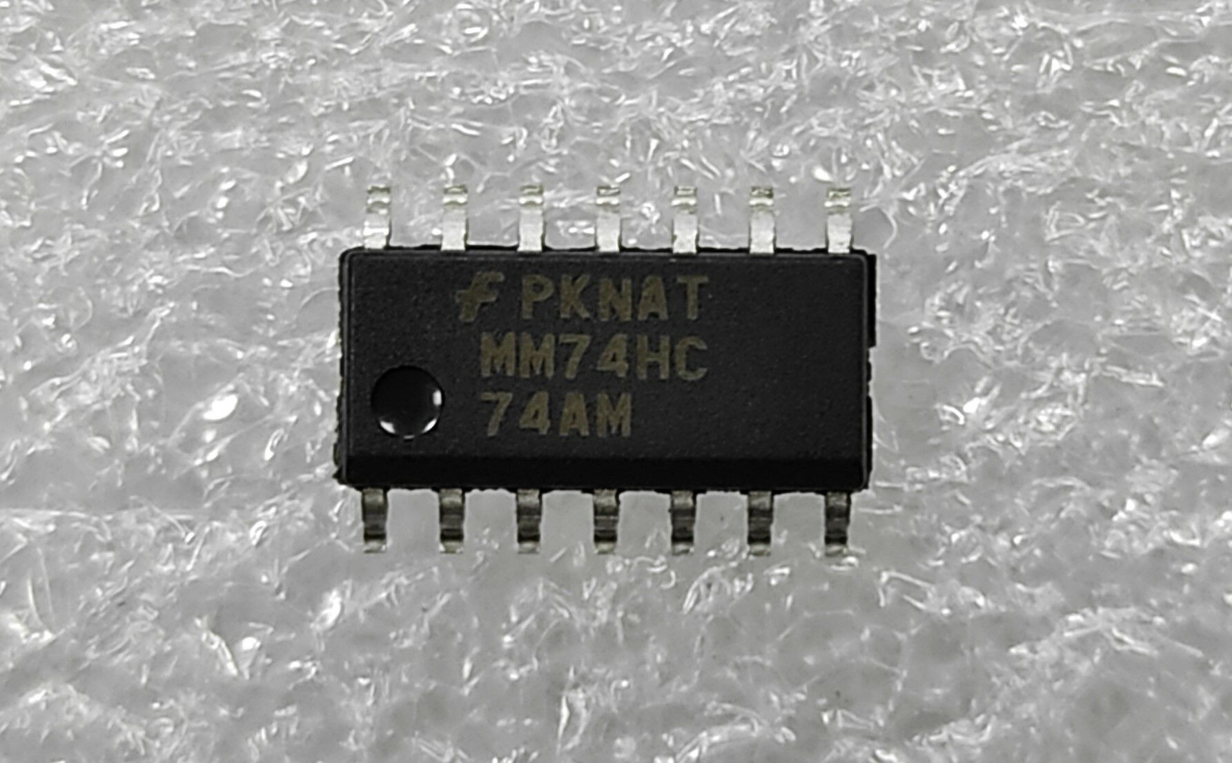 74HC74 SMD