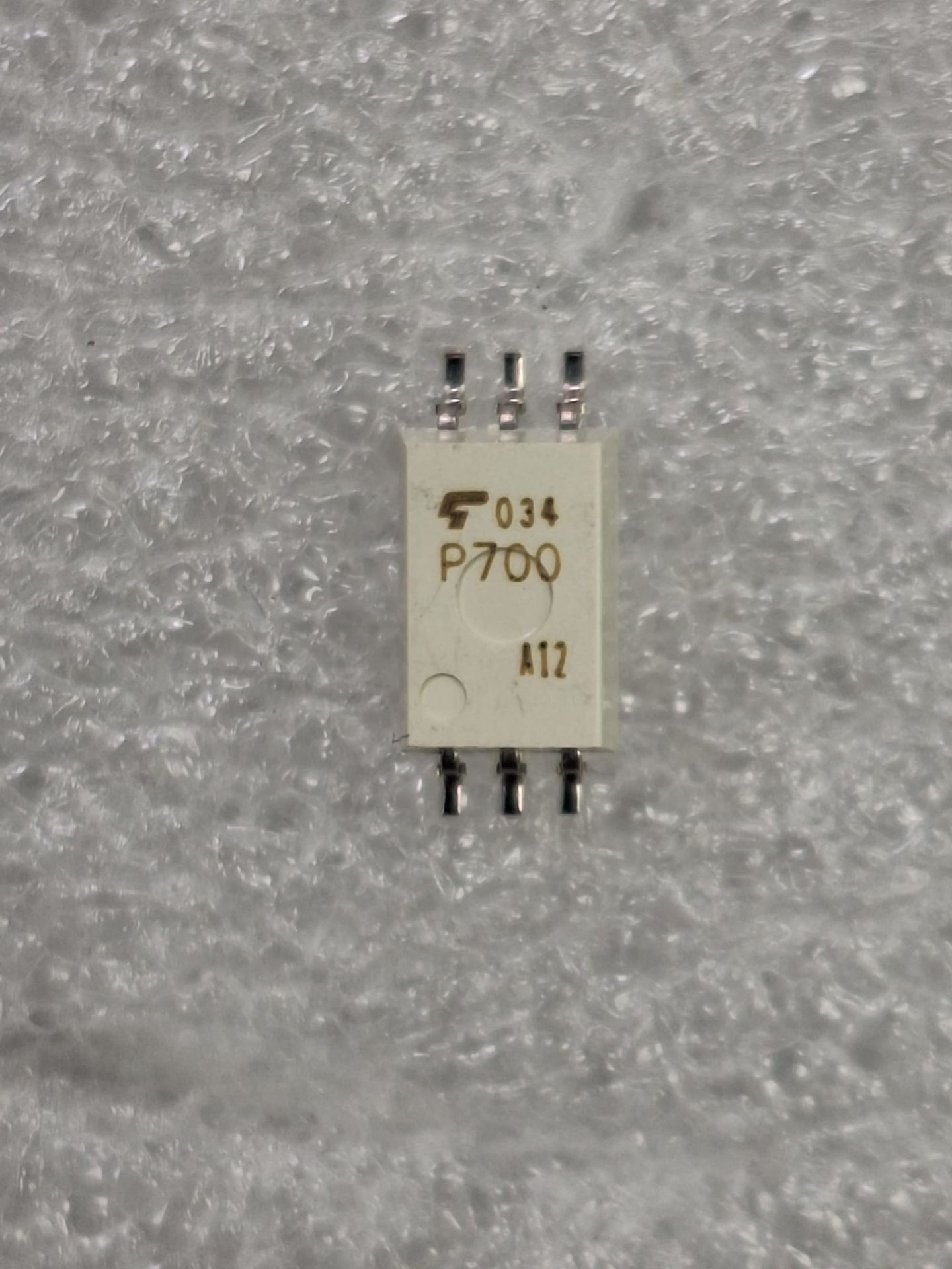 TLP700(TP.F)