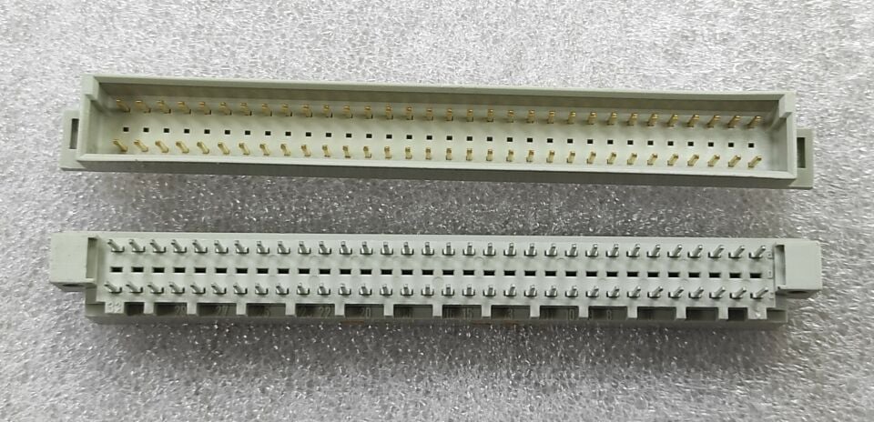 64 PIN KONNEKTÖR