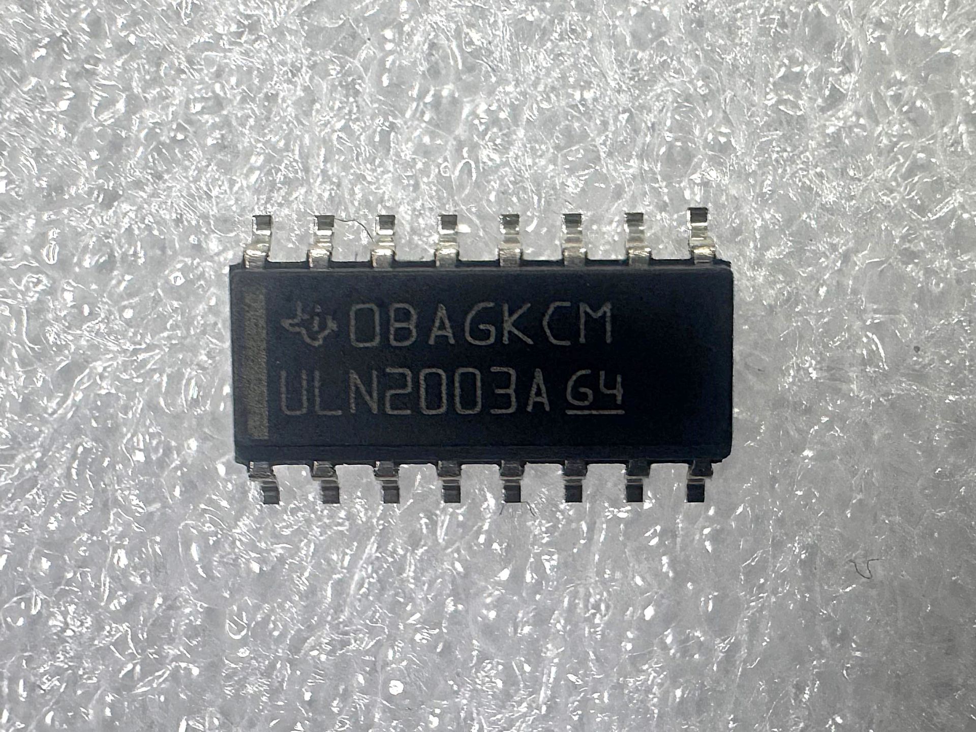 ULN2003ADR (ULN2003A)