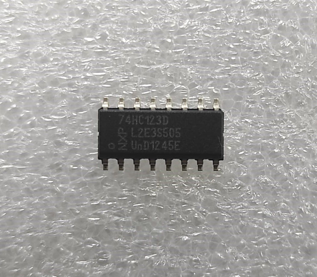 74HC123 SMD